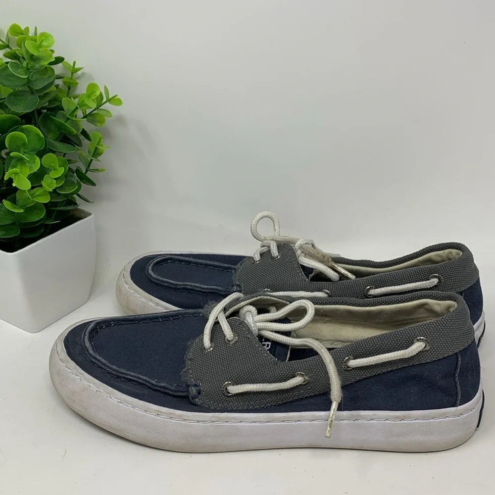 Sperry Men's Classic 2-Eye Canvas Boat Shoe with Comfort Memory Foam size 8
